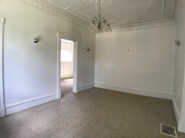 Building Photo - 2 Bedroom Home in Buchanan