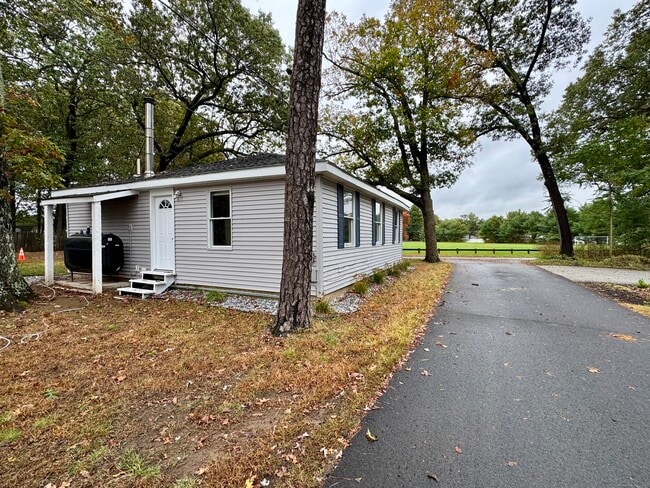 Building Photo - 356 A Ct