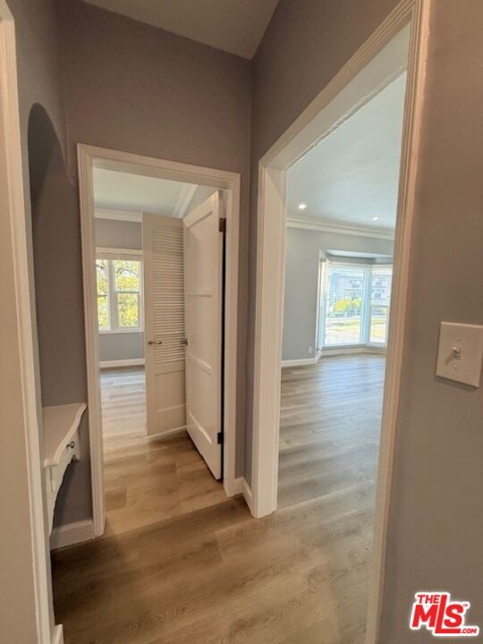 Building Photo - 2830 W 3rd St