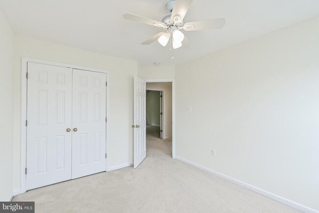 Building Photo - 8373 Millwood Dr