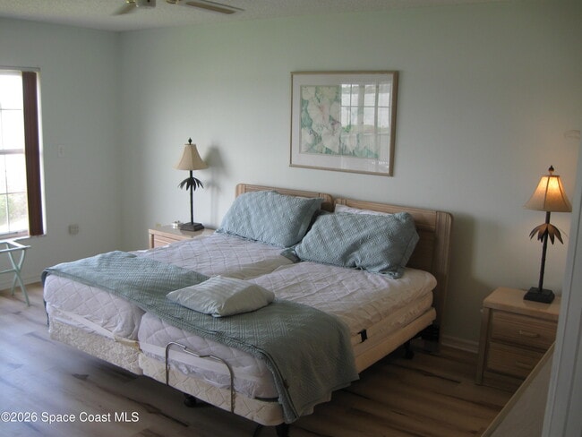 Building Photo - 630 S Brevard Ave