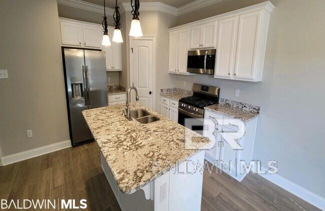 Building Photo - 1492 Fenton Cir