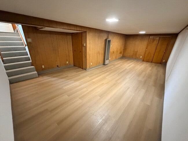 Building Photo - 4032 Dolbil Dr