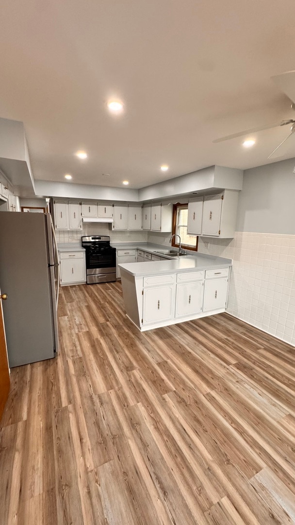 Building Photo - 5517 W Windsor Ave