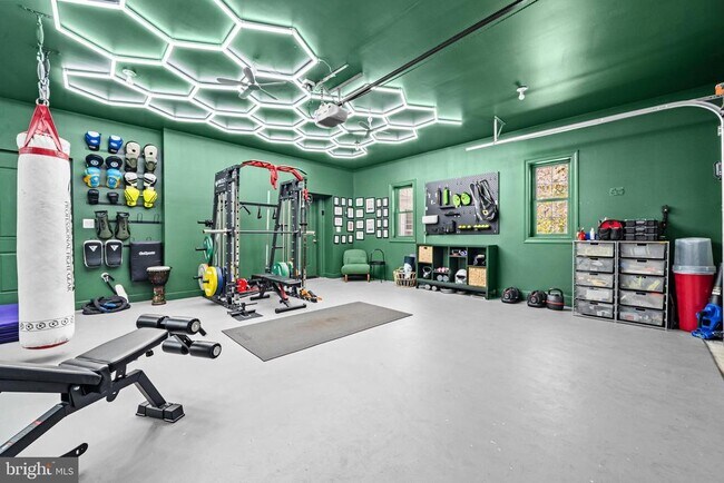 Building Photo - 3803 Estel Rd