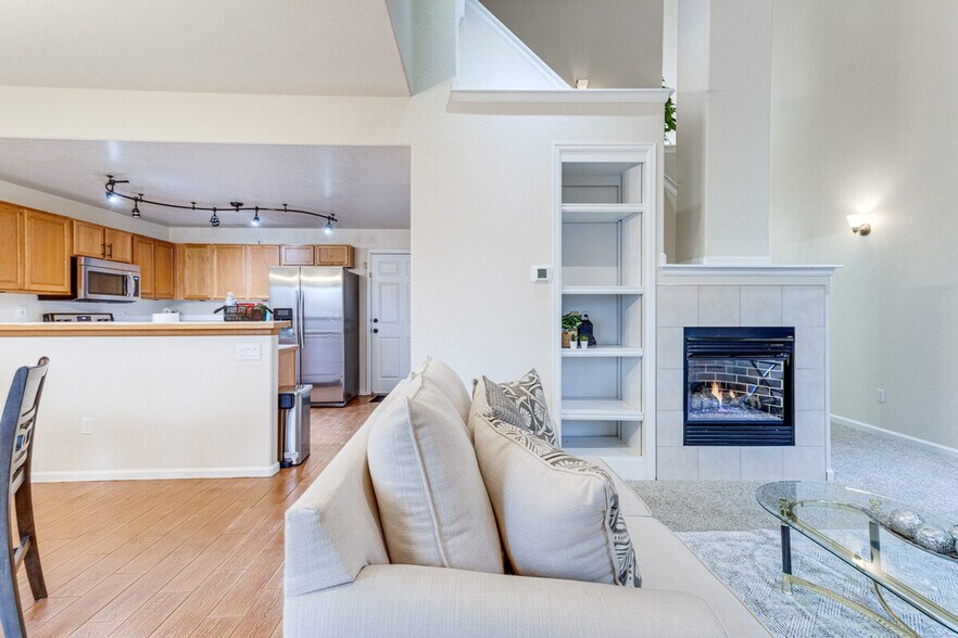 Building Photo - 15555 E 40th Ave