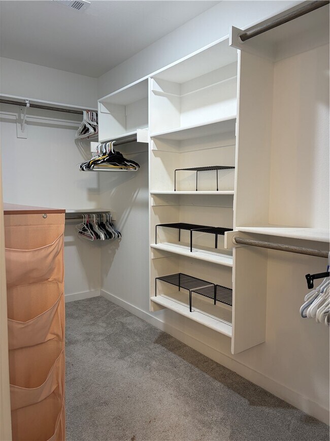 Building Photo - 2739 S Angels Rd