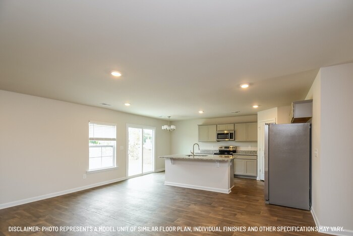 Building Photo - 28 Blue Fescue Way