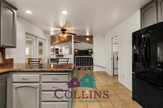 Building Photo - Quality Lake Wildwood home