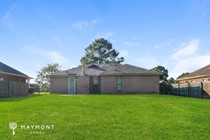 Building Photo - 6355 Sandy Ridge Curv