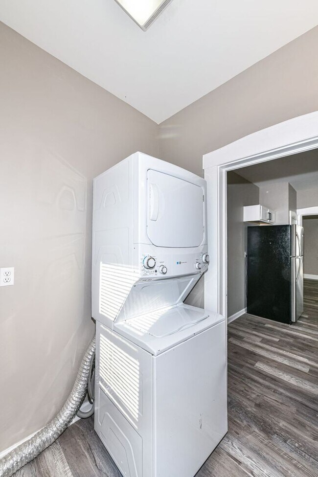 Building Photo - 3848-50 North Capitol Avenue