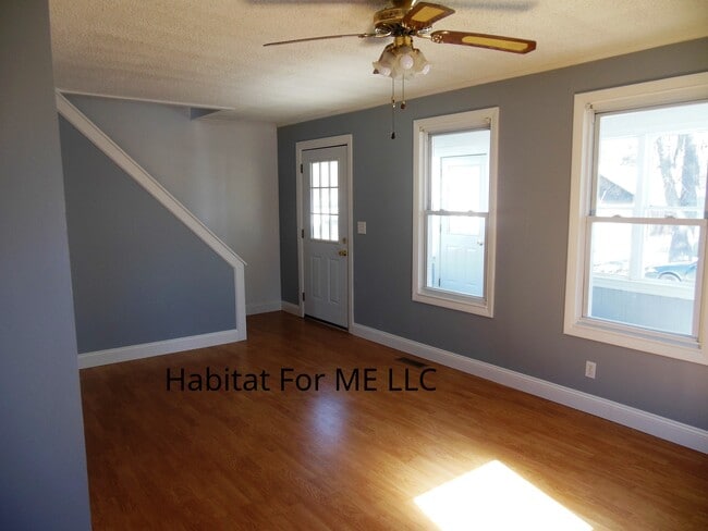 Building Photo - 4 Cone St