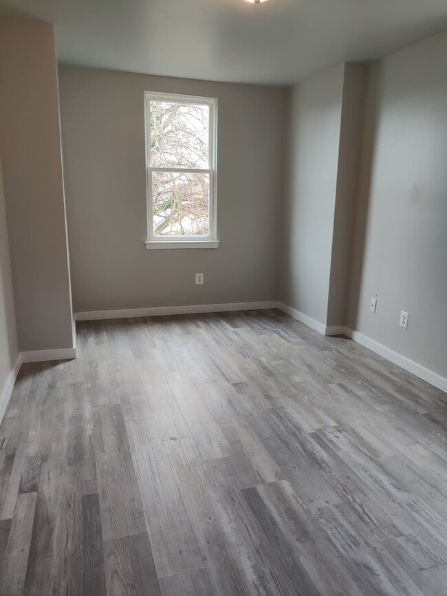 Building Photo - 6110 Master St