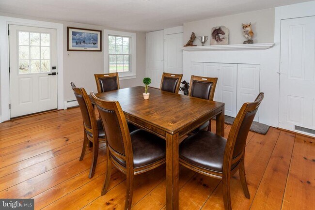 Building Photo - 180 Municipal Rd