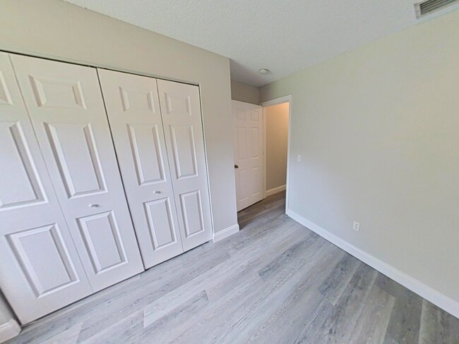 Building Photo - Beautiful 3 Bedroom Indian Trails Home!