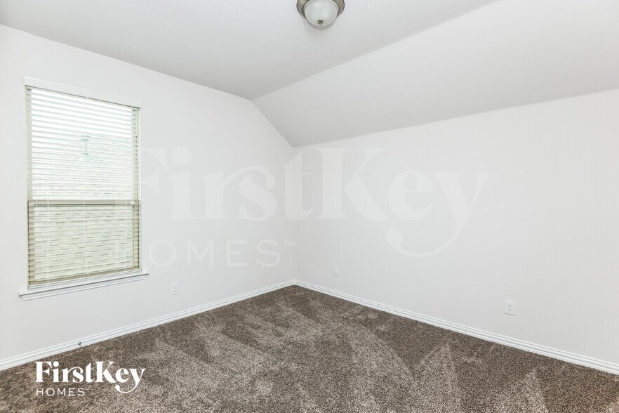 Building Photo - 14824 Brettridge Dr