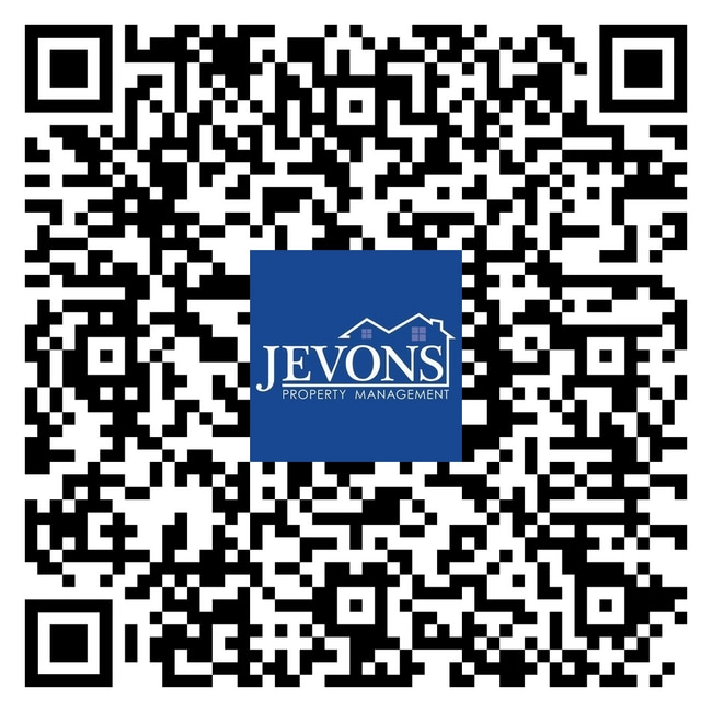 Building Photo - Enjoy this 3-bedroom home featuring a fully equipped kitchen, a two-car attached garage, and a fe...