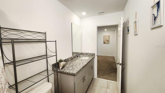 Building Photo - 5190 Minneola Ln