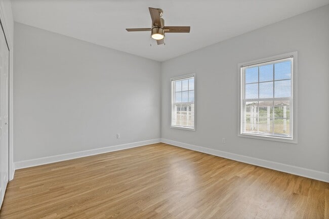 Building Photo - 156 Wingate Ave