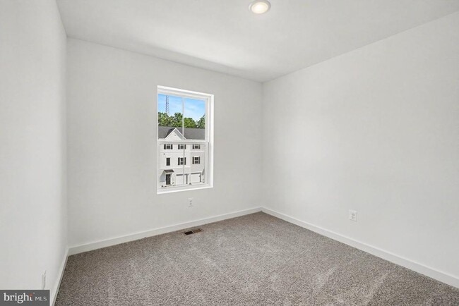 Building Photo - 36110 Wilderness Shores Way