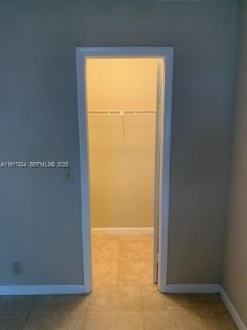 Building Photo - 470 Executive Center Dr