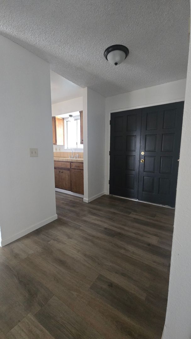 Building Photo - 2146 Neill Way