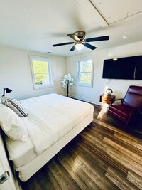 Building Photo - 401 Cedar Lane Rd