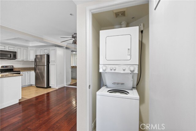 Building Photo - 2800 Keller Dr