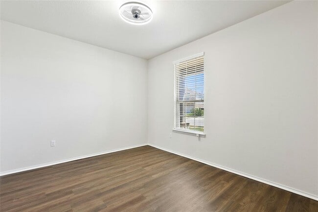 Building Photo - 11816 Monterosso Dr