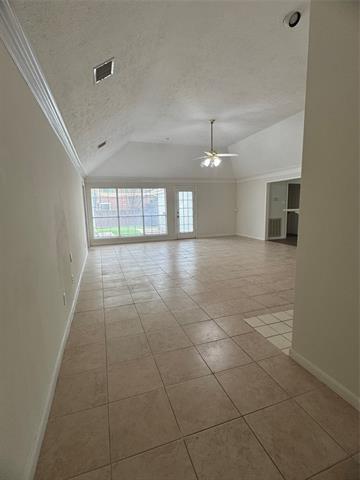 Building Photo - 3105 Wren Ln