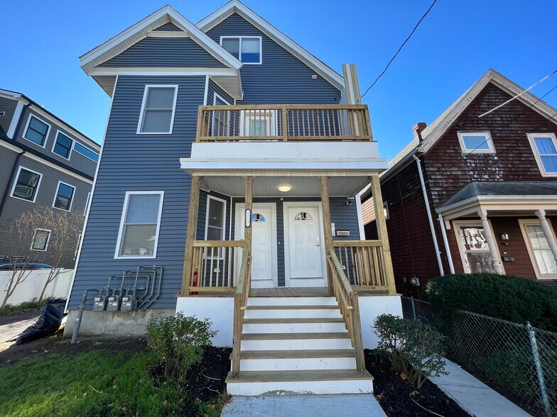 Building Photo - 29 Alpine St