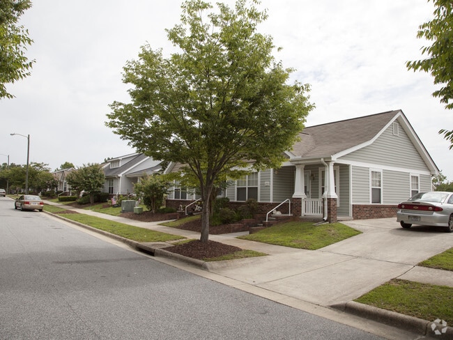 Building Photo - Spring Brook Meadows