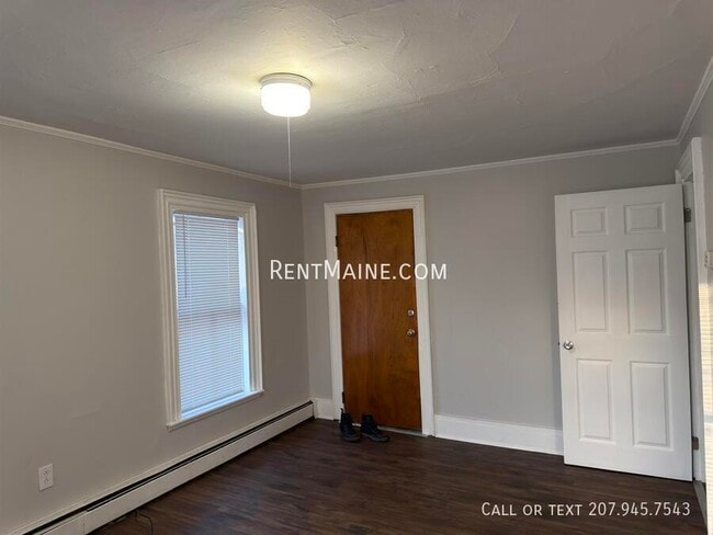 Building Photo - 36 Sanford St