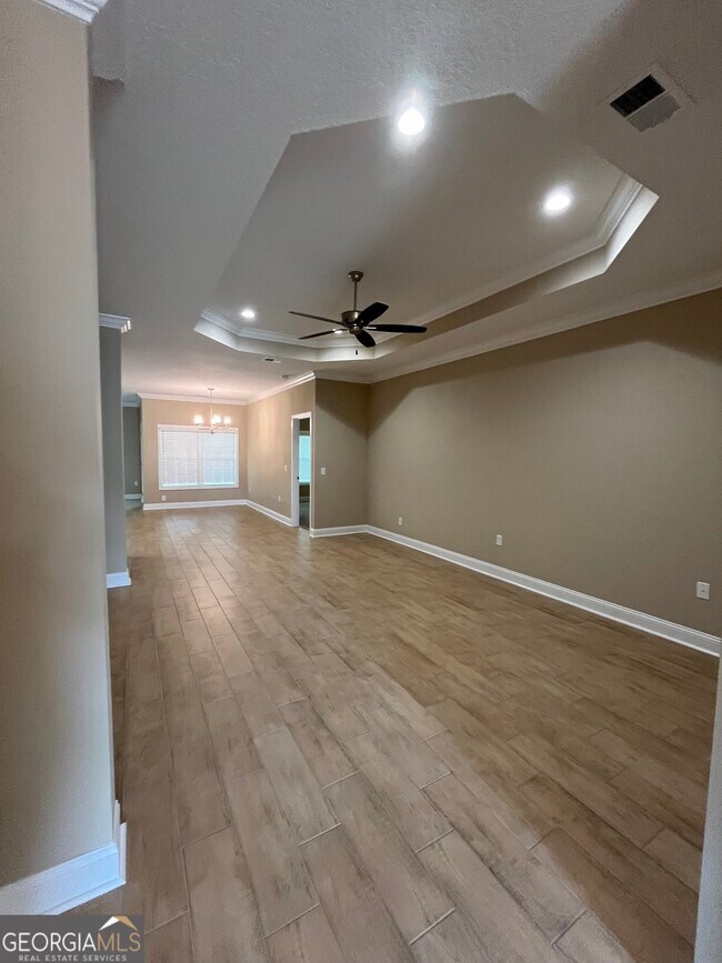 Building Photo - 126 The Villas Wy