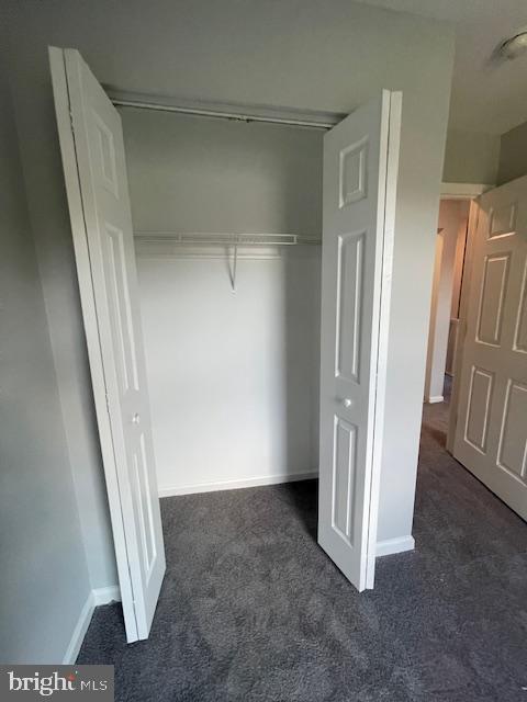 Building Photo - 403 Strathaven Ct