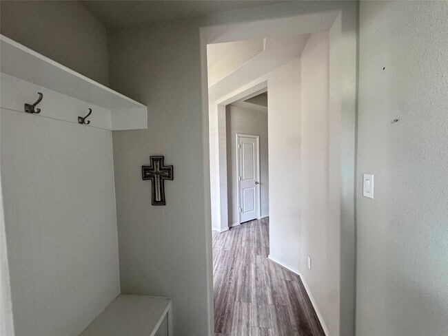 Building Photo - 10818 Cassiopeia Creek Cir