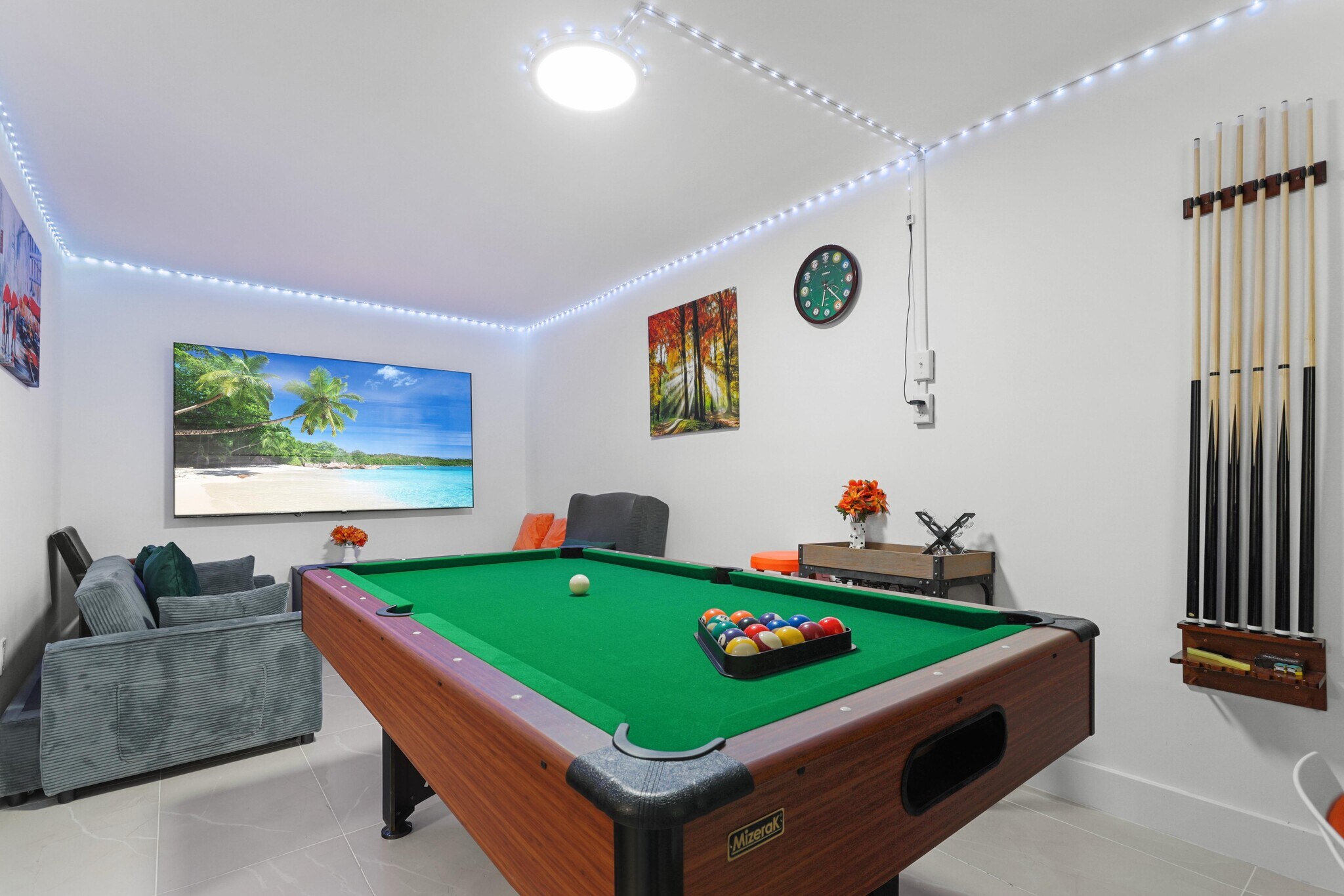 Building Photo - 3880 NW 5th St