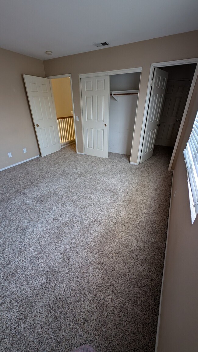 Building Photo - 11055 Kika Ct