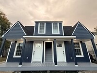 Building Photo - 5238 Pease St