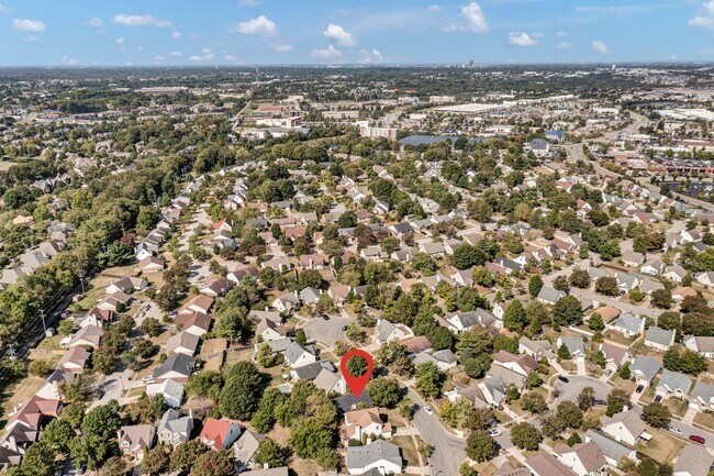 Building Photo - 1201 Red Stone Dr