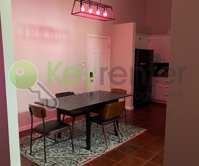 Building Photo - 2692 Bradford Way