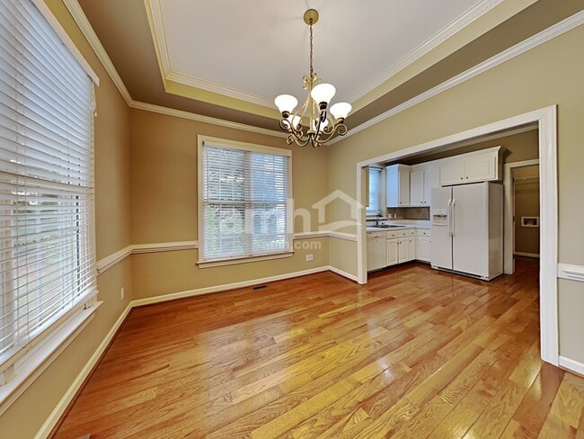 Building Photo - 1100 Secotan Pl