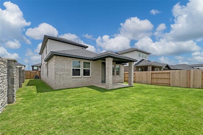 Building Photo - 22114 Paula Bluff Ln