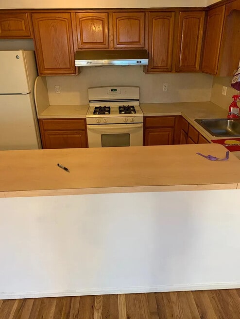 Building Photo - 121 27th Ave