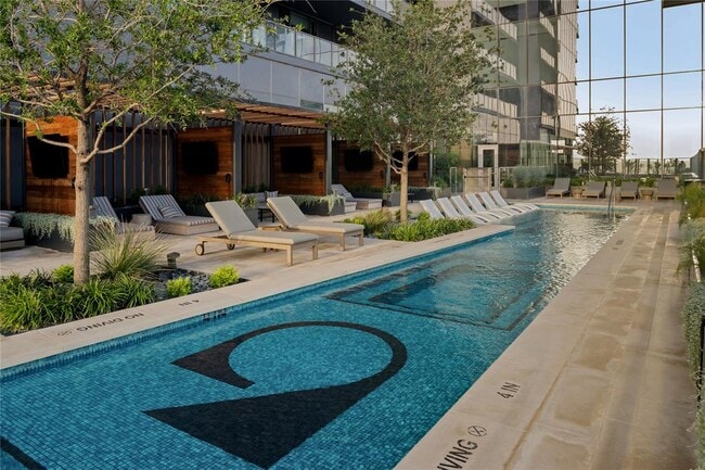 Building Photo - 600 Guadalupe St