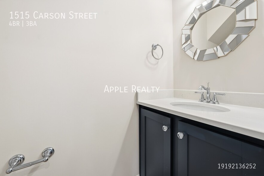 Building Photo - 1515 Carson St