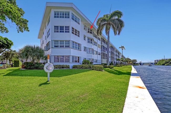 Building Photo - 28 Yacht Club Dr