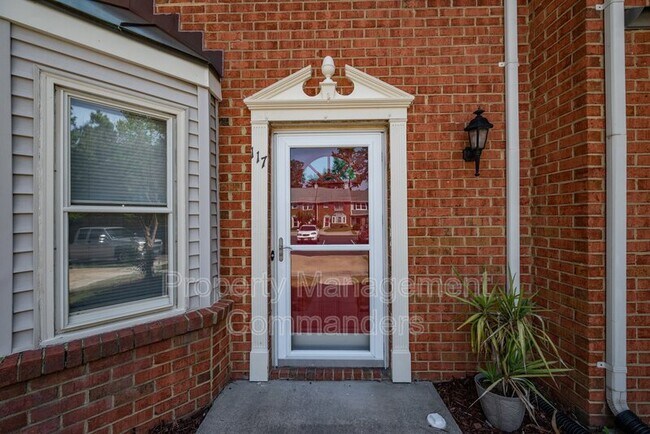 Building Photo - 117 Kingsbridge Ln