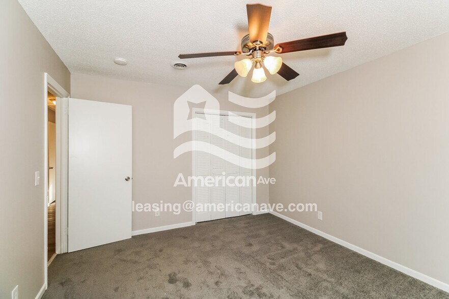 Building Photo - 200 Bob White Ave