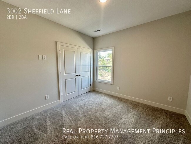 Building Photo - 3002 Sheffield Ln
